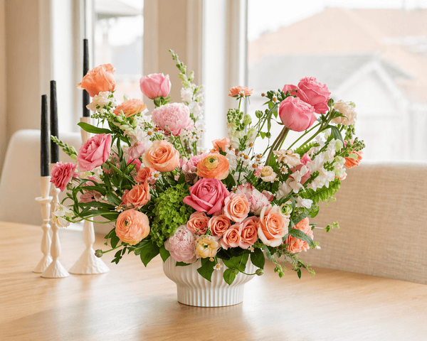 Garden Style Flower Arrangement – Cambridge Same Day Delivery - Cambridge Flowers & Co.