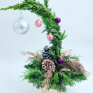 Custom Grinch Tree - Blooms of Paradise