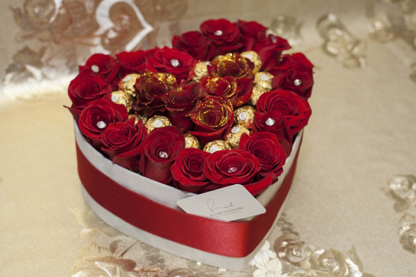 Luxury Velvet Love - Blooms of Paradise