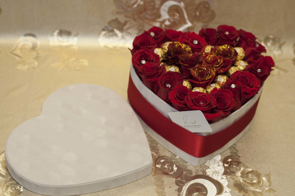 Luxury Velvet Love - Blooms of Paradise