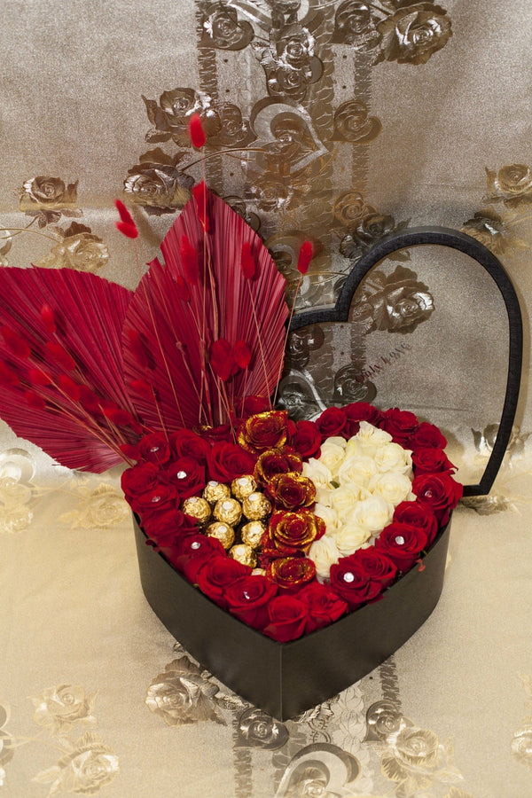 Only Love Box - Blooms of Paradise