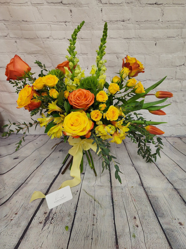 SPRING SUNSHINE BOUQUET - Blooms of Paradise