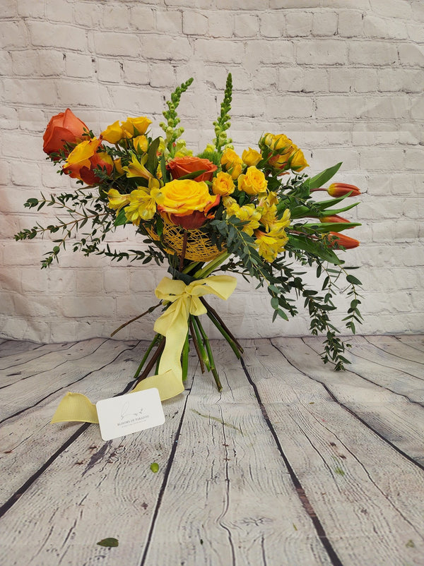 SPRING SUNSHINE BOUQUET - Blooms of Paradise